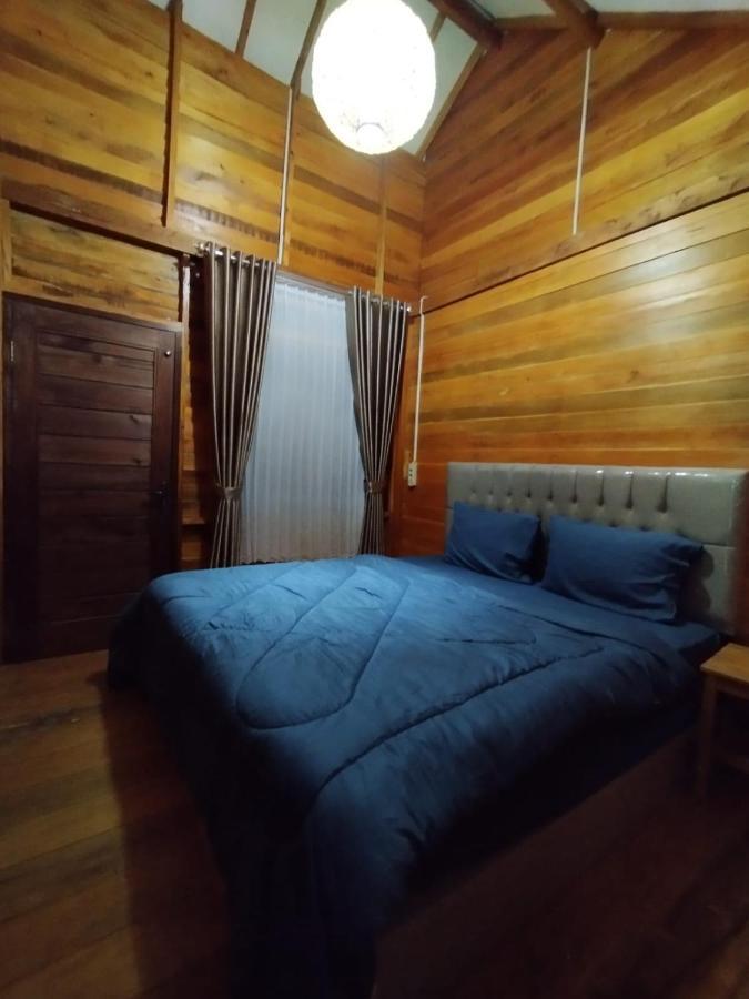 Mandalika Queen Hostel Kuta  Zewnętrze zdjęcie