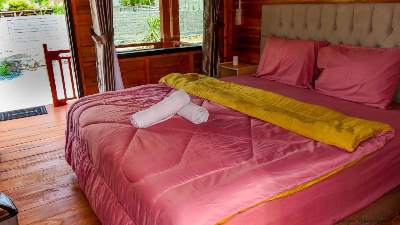 Mandalika Queen Hostel Kuta  Zewnętrze zdjęcie